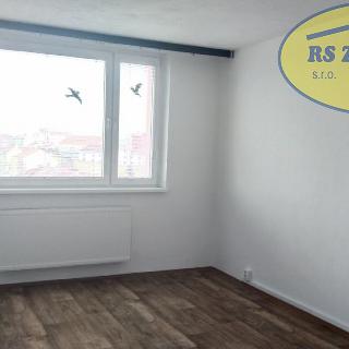 Pronájem bytu 1+kk a garsoniéry 28 m² Kroměříž, Oskol