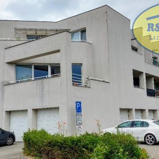 Pronájem bytu 1+kk, garsoniery 36 m² Kroměříž