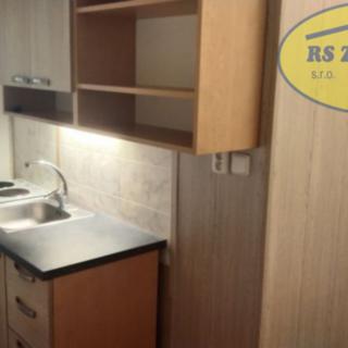 Prodej bytu 1+kk, garsoniery 28 m² Kroměříž