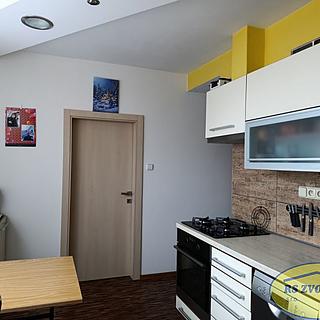 Pronájem bytu 3+1 71 m&sup2; Hulín