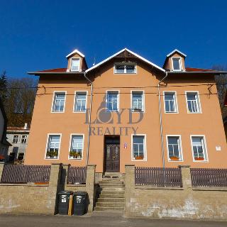 Prodej bytu 4+kk 98 m² Dalovice, Bohatická