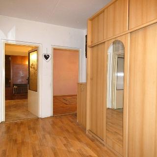 Prodej bytu 2+1 62 m² Karlovy Vary, Klínovecká