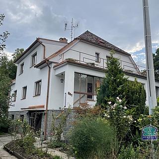 Prodej rodinného domu 245 m&sup2; Sušice