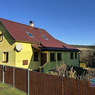 Prodej rodinného domu 155 m&sup2; Srby