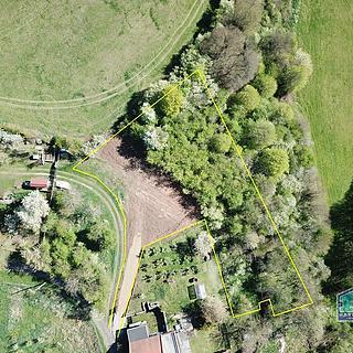 Prodej stavební parcely 2955 m&sup2; Valeč