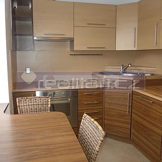 Pronájem bytu 2+1 60 m&sup2; Plzeň