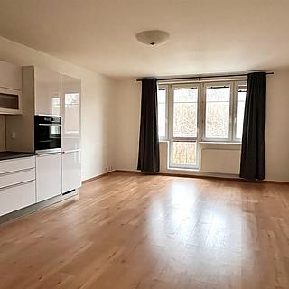 Pronájem bytu 3+kk 88 m&sup2; Praha