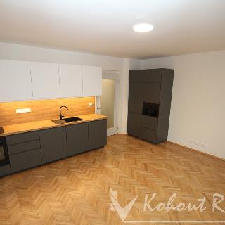 Prodej bytu 3+kk 75 m² Praha, Ořechová