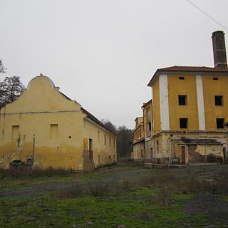 Prodej skladu 10000 m&sup2; Žichovice