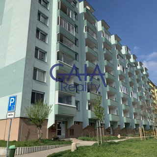 Prodej bytu 3+1 74 m² Hodonín, Sídlištní