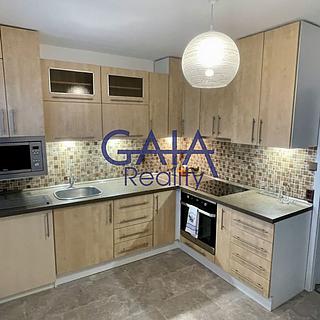 Pronájem bytu 3+1 63 m&sup2; Bukovany