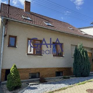 Pronájem bytu 2+1 62 m² Klobouky u Brna, Vinařská