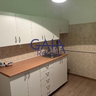 Pronájem bytu 2+1 54 m² Kyjov, Sídliště M. Švabinského