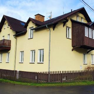 Prodej bytu 2+kk 44 m² Karlovice, 