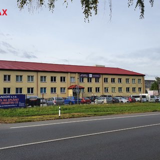 Prodej komerčního pozemku 25203 m² Šenov