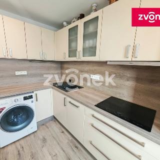 Prodej bytu 3+1 70 m² Zlín