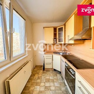 Pronájem bytu 3+1 64 m² Zlín, Podlesí II