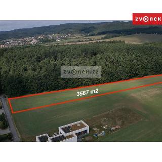 Prodej stavební parcely 3 587 m² Zlín, 