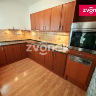 Pronájem bytu 2+kk 68 m² Zlín, Podlesí V