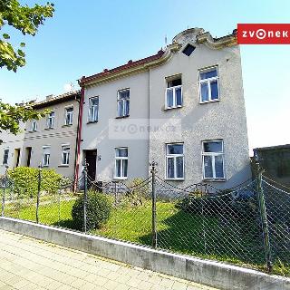 Pronájem bytu 2+1 80 m² Kroměříž, Koperníkova