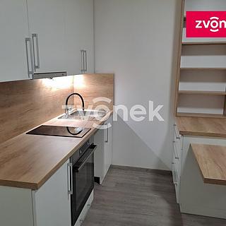 Pronájem bytu 1+kk, garsoniery 34 m&sup2; Zlín