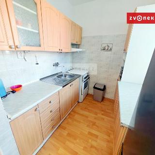 Pronájem bytu 3+1 72 m² Zlín, Obeciny XVII