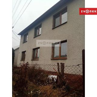 Pronájem dvougeneračního domu 262 m² Trnava, 