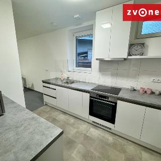 Pronájem bytu 2+kk 50 m² Zlín, L. Váchy