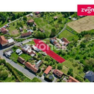 Prodej stavební parcely 800 m² Dobrkovice