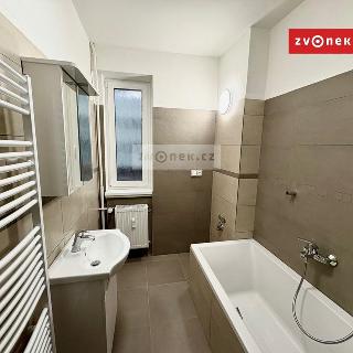 Pronájem bytu 3+1 75 m² Bystřice pod Hostýnem, 