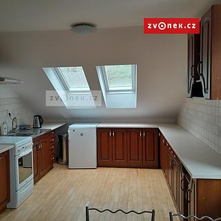 Pronájem bytu 2+kk 74 m&sup2; Vsetín
