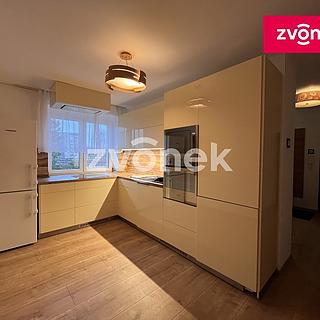 Pronájem bytu 2+1 58 m&sup2; Zlín