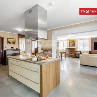 Pronájem pokoje 155 m² Zlín, I. Veselkové