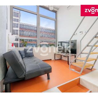 Prodej bytu 1+kk a garsoniéry 40 m² Zlín, J. A. Bati