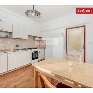 Prodej bytu 1+1 41 m² Vsetín, Zahradní