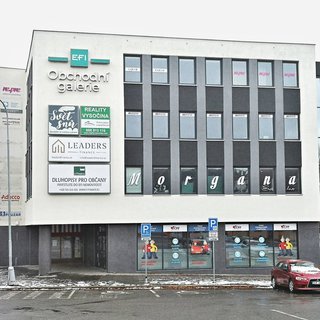 Pronájem kanceláře 130 m² Jihlava, 