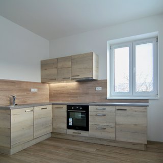 Pronájem bytu 3+kk 87 m² Bílovice nad Svitavou, 