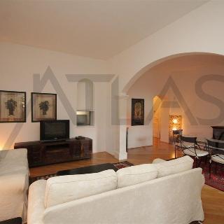 Pronájem bytu 3+1 94 m² Praha, 