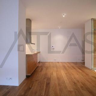 Pronájem bytu 3+kk 109 m² Praha, 