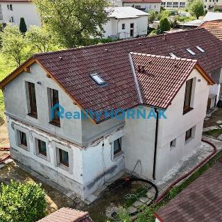 Prodej rodinného domu 258 m² Albrechtice nad Vltavou, 