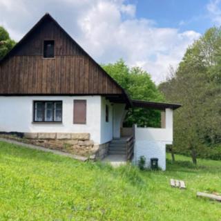 Prodej rodinného domu 105 m² Mírová pod Kozákovem Chloumek