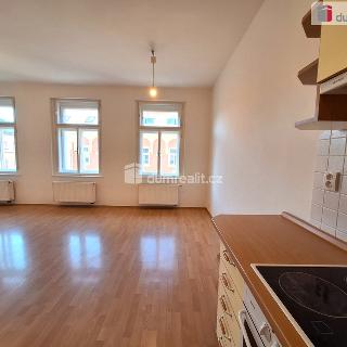 Pronájem bytu 2+kk 51 m² Praha