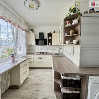 Prodej bytu 3+1 78 m² Chomutov, Jirkovská