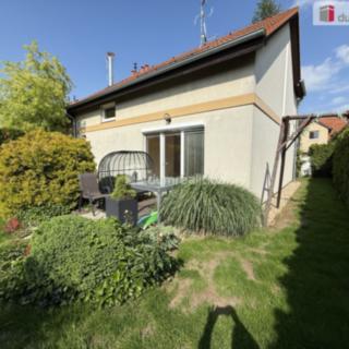 Pronájem rodinného domu 120 m² Praha Vinoř, Na rampách