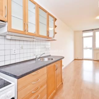 Prodej bytu 2+kk 56 m² Praha