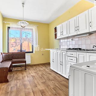 Prodej rodinného domu 192 m² Vojkovice