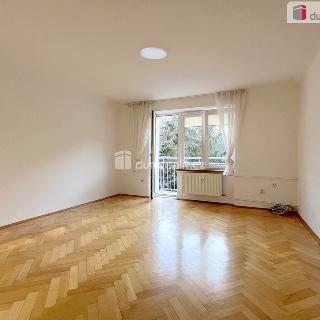 Pronájem bytu 3+1 52 m² Zliv, Jáchymovská