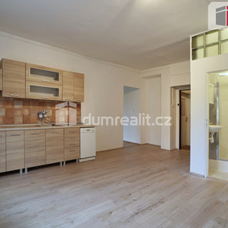 Pronájem bytu 2+kk 49 m² Neratovice, Nádražní