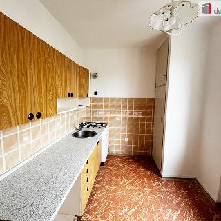 Pronájem bytu 2+1 54 m² Ústí nad Labem, Návětrná