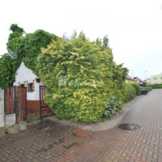 Prodej rodinného domu 60 m² Praha Kbely, Holenická